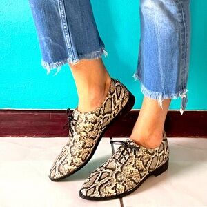 Cole Haan snakeskin oxfords sz 8